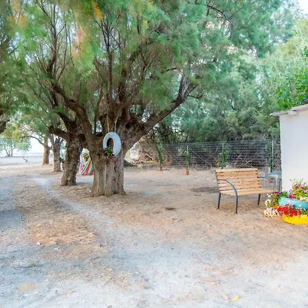 Aadonis Traditional House On The Sea Vila *