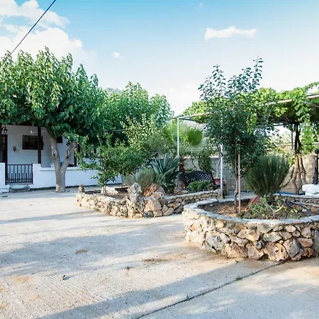 Aadonis Traditional House On The Sea Vila *