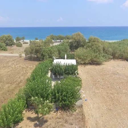 Vila Aadonis Traditional House On The Sea