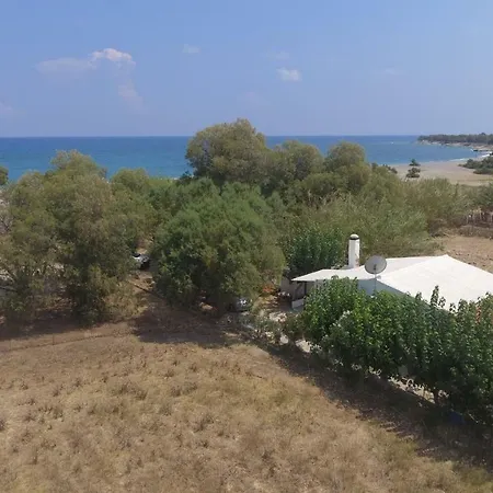 Aadonis Traditional House On The Sea Vila